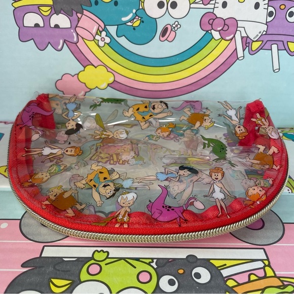 (+ 2 Random Items) Flintstones I Heart Revolution Makeup Pouch | Cartoon Bag - Picture 4 of 5